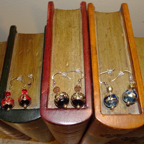 Handcrafted Murano earrings in drop style & 5 color options - Picture 13 of 15